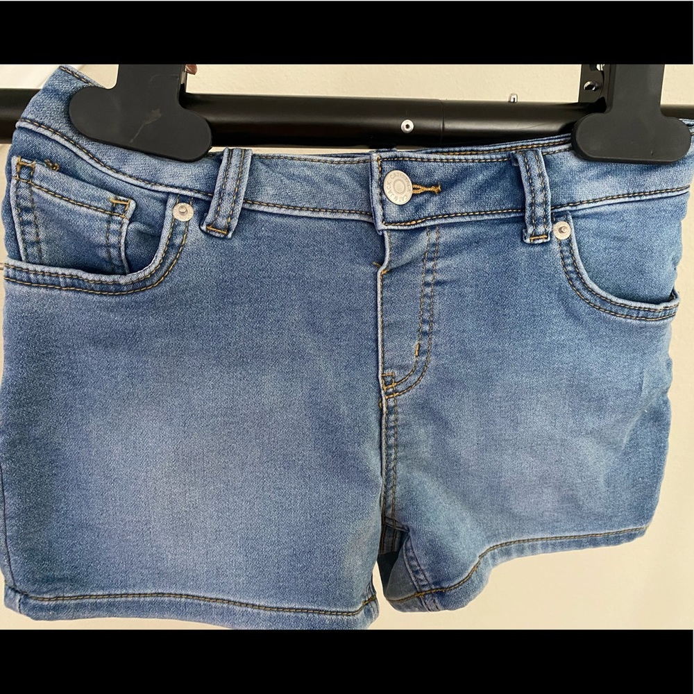 Girls shorts
